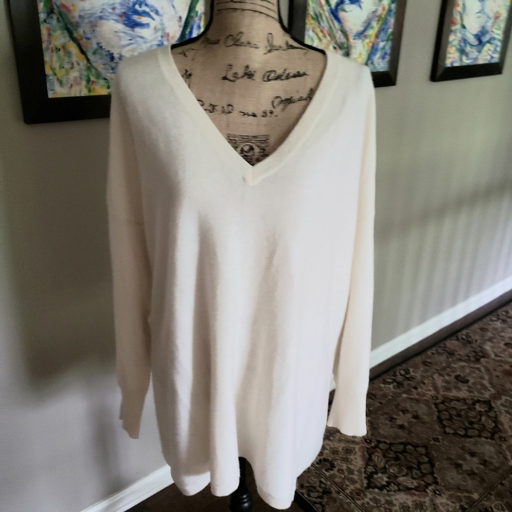 🧶🐏100% Cashmere V-neck Tunic